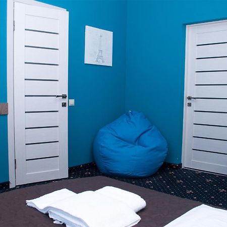 Aparthotel Luxury.Ap Ivano-Frankivsk Pokoj fotografie