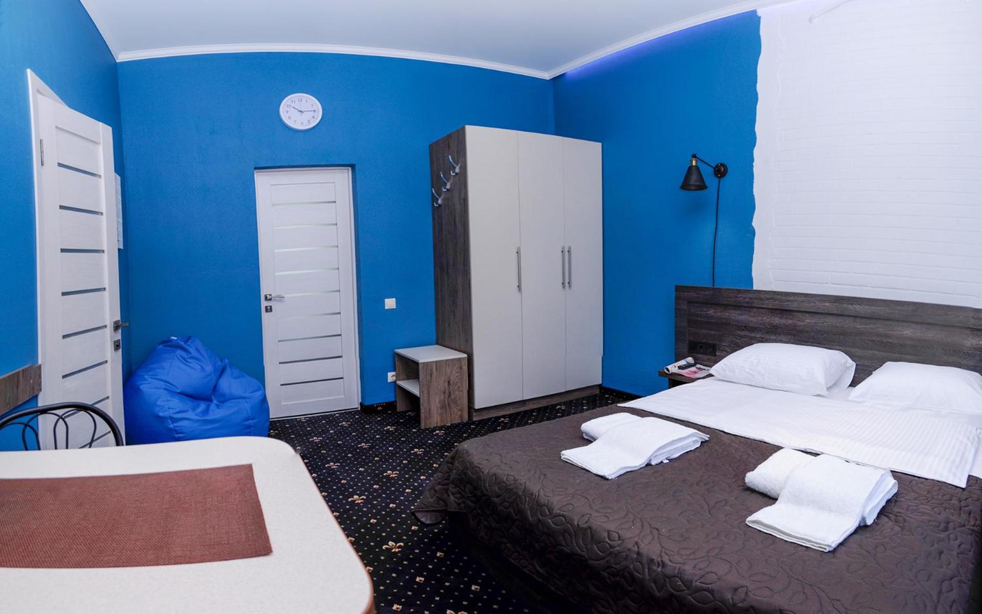 Aparthotel Luxury.Ap Ivano-Frankivsk Pokoj fotografie